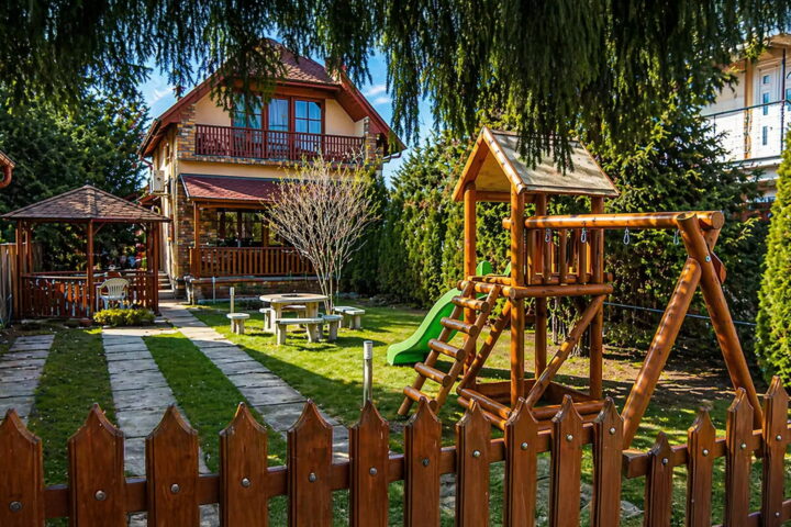 Diófa Apartman