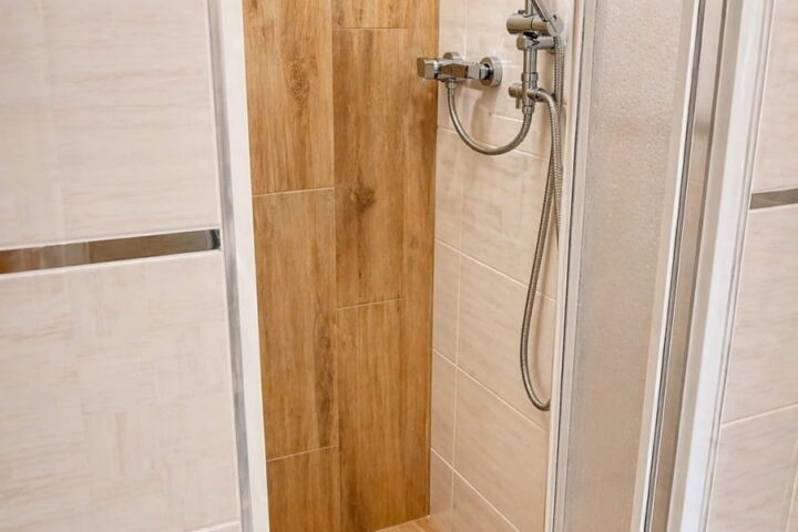 Diófa Apartman