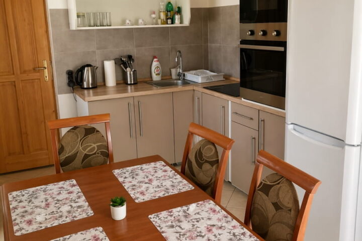 Szarkaláb Apartman